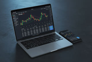 Pantau aktivitas — periksa histori trading dan riwayat aktivitas akun
